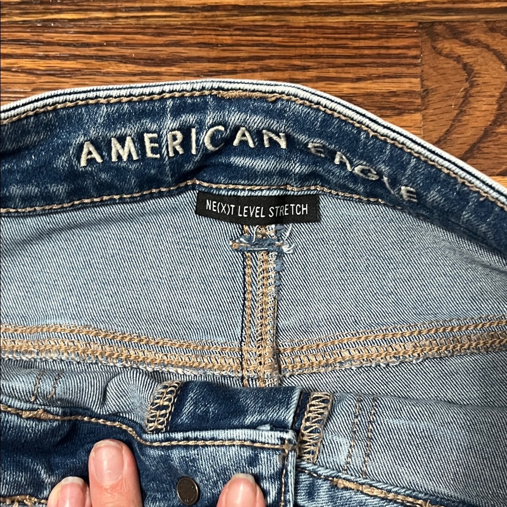 American Eagle Blue Flare Jeans for Women - Picture 3 of 7